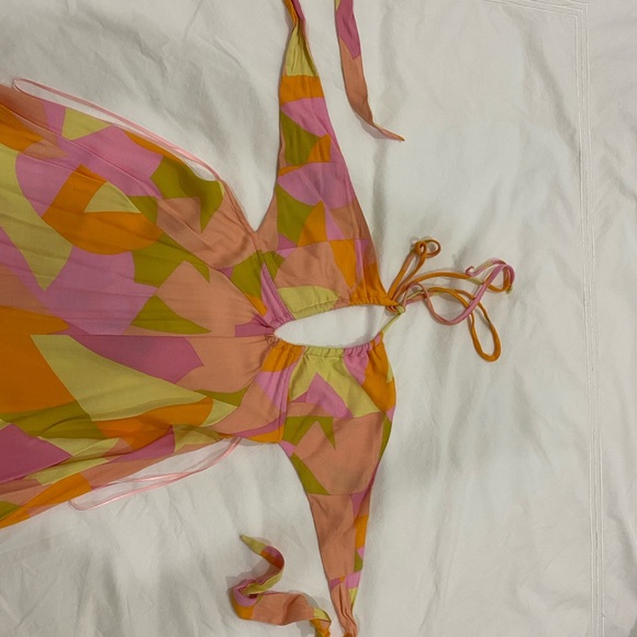 SEXY VICI JUMPSUIT! Available in black or sorbet colors!! - Picture 5 of 8